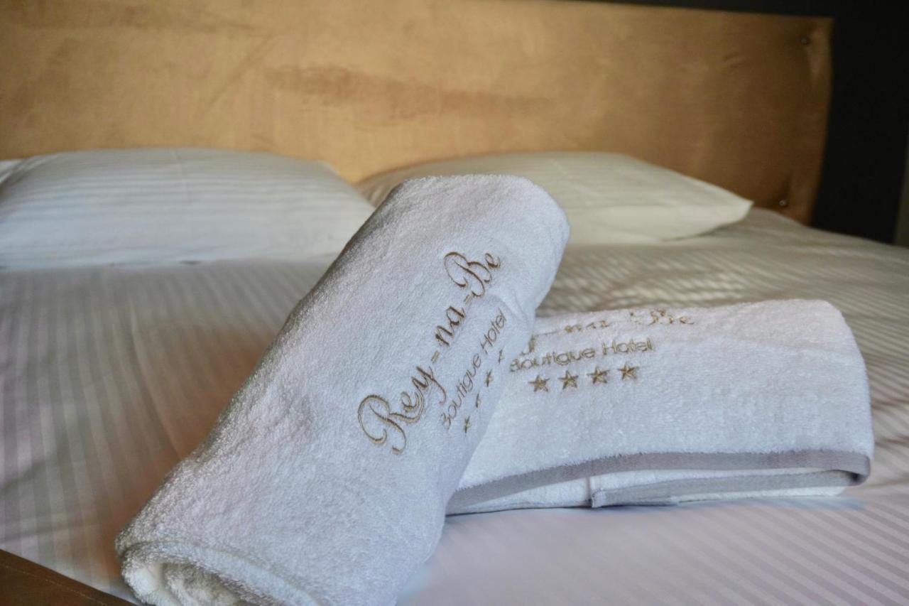 Reynabe Boutique Hotel Dikili Bagian luar foto