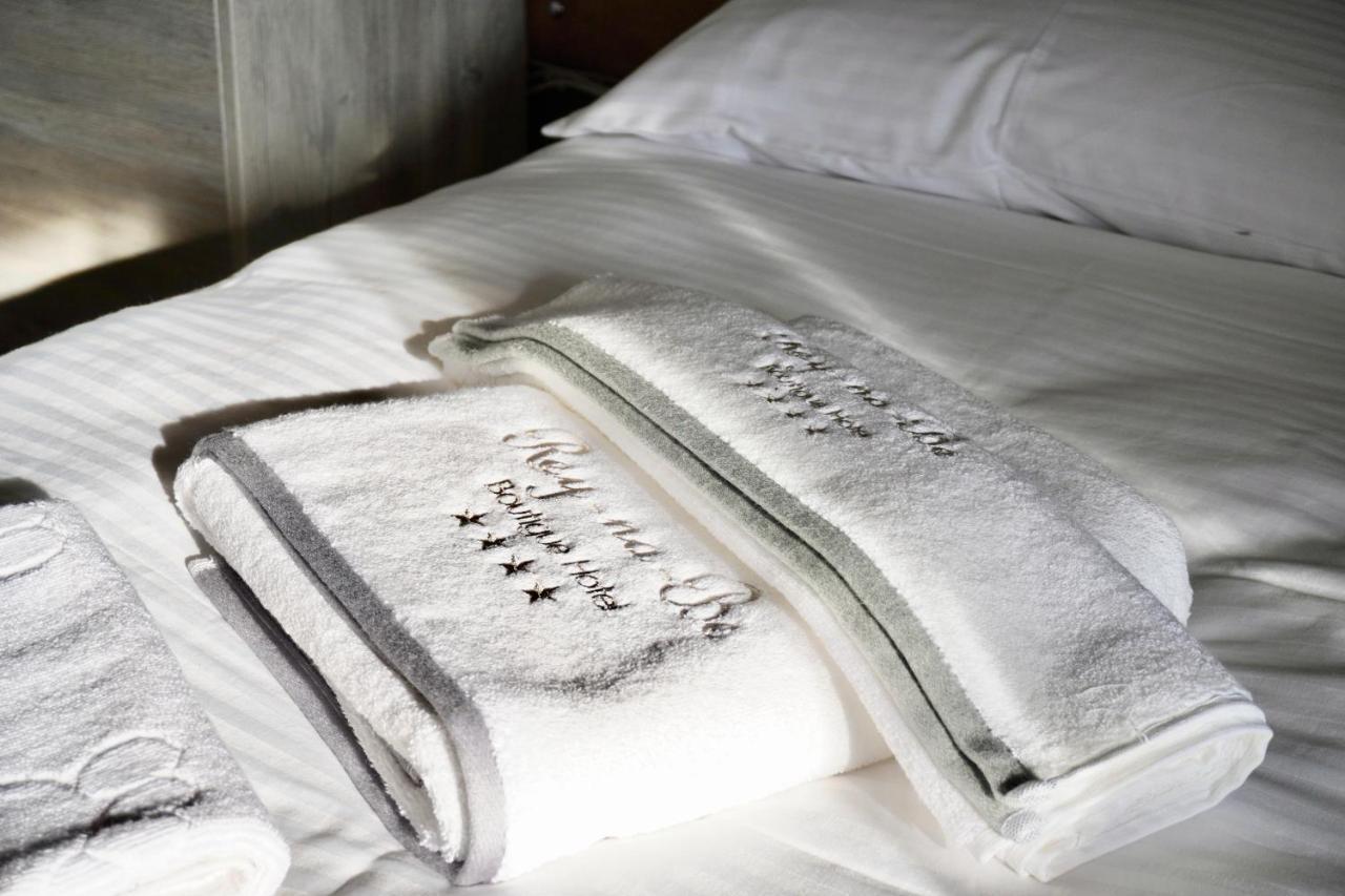 Reynabe Boutique Hotel Dikili Bagian luar foto